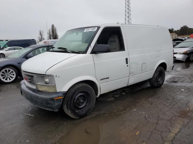 GMC Safari