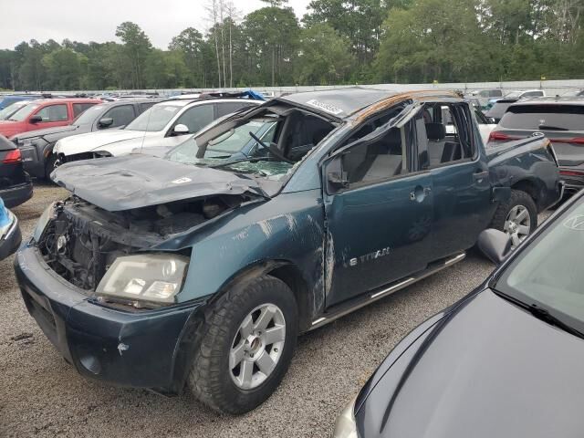 Nissan Titan
