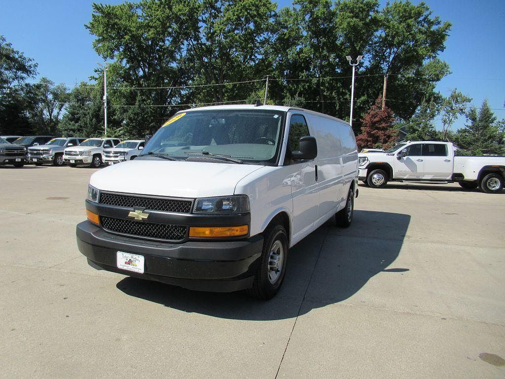 2020 CHEVROLET Express