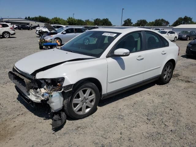Volvo S40