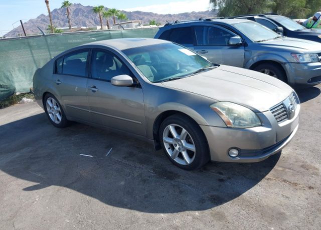 Nissan Maxima