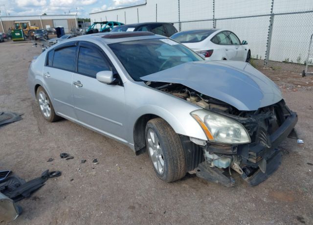 Nissan Maxima