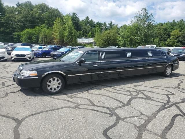Lincoln Town Car