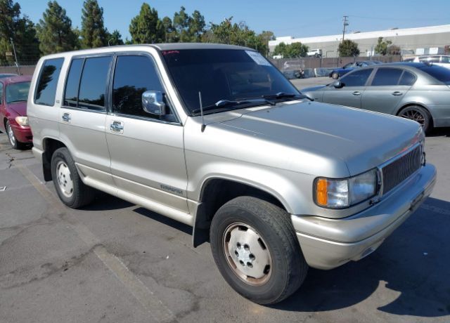 Isuzu Trooper