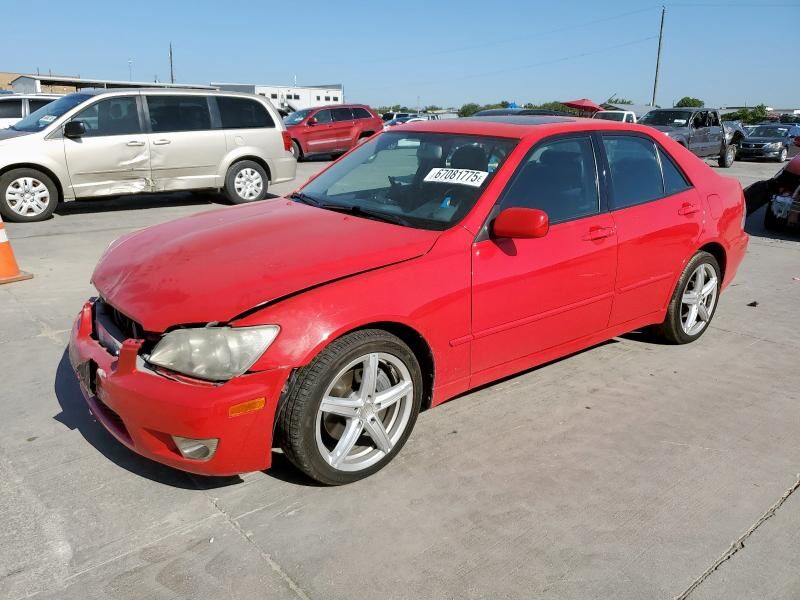 Lexus IS