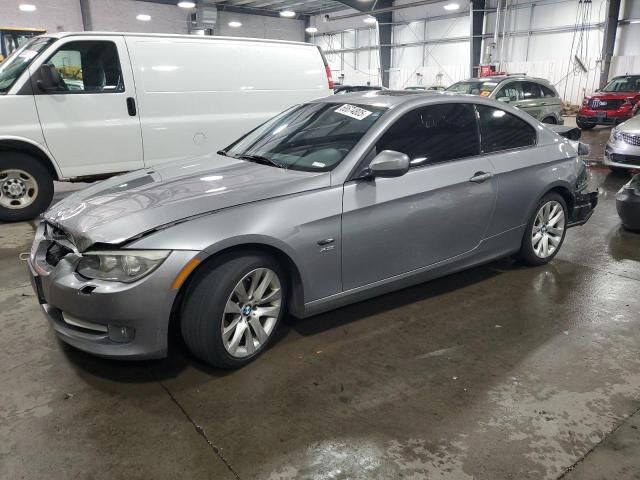 BMW 328i