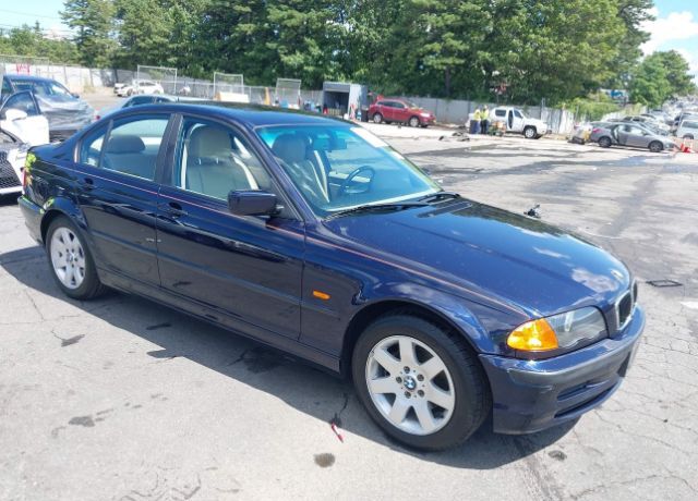 BMW 323i