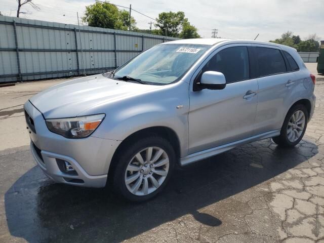 Mitsubishi Outlander Sport
