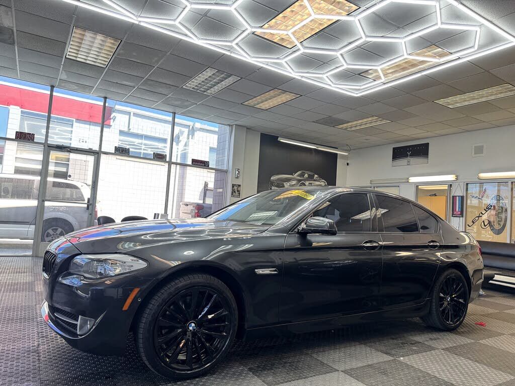 2011 BMW 5 Series