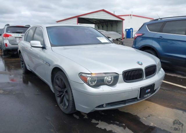 BMW 745i