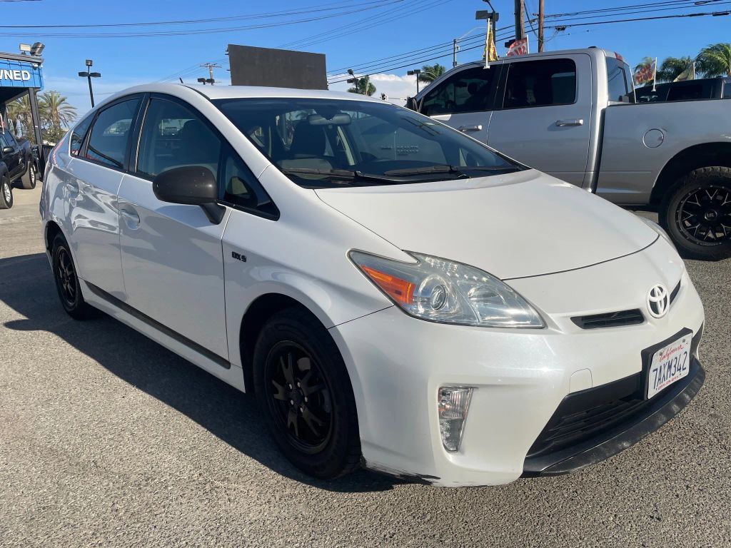 2013 TOYOTA PRIUS