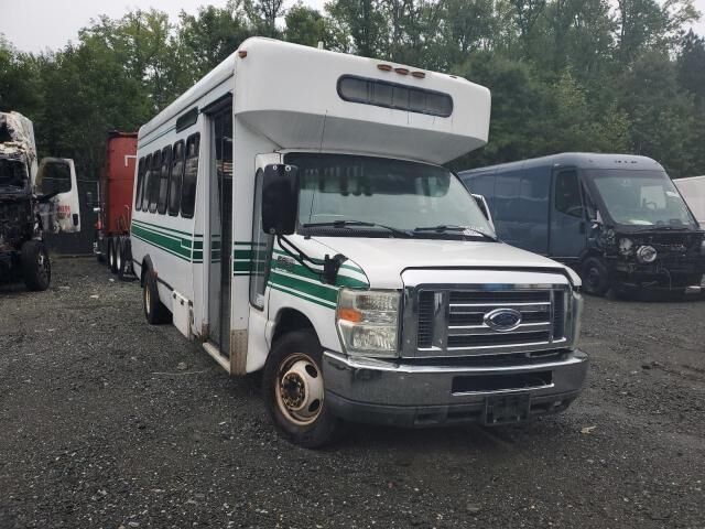Ford E-450