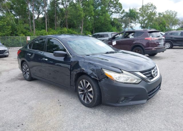 2017 NISSAN Altima
