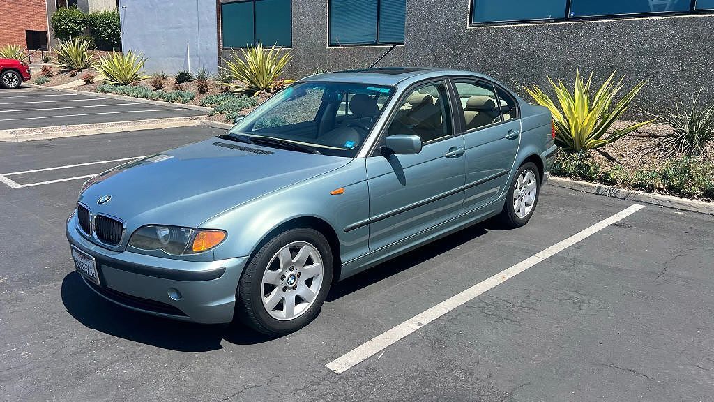 BMW 325i