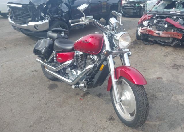 Honda VT1100C2 (SHADOW SABRE)