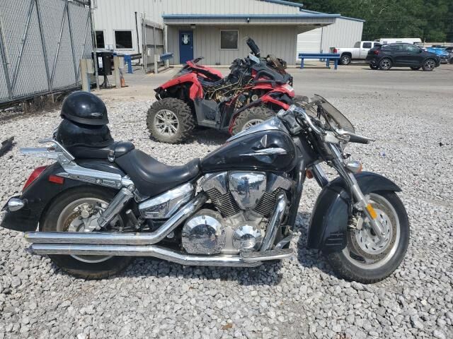 Honda VTX1300R