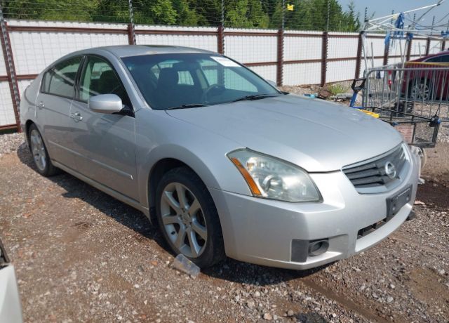Nissan Maxima
