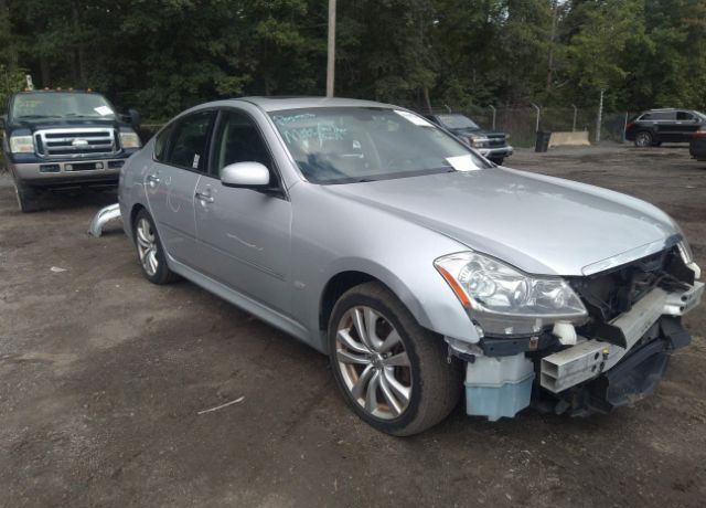 Infiniti M35