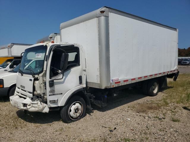 Isuzu NQR/NRR