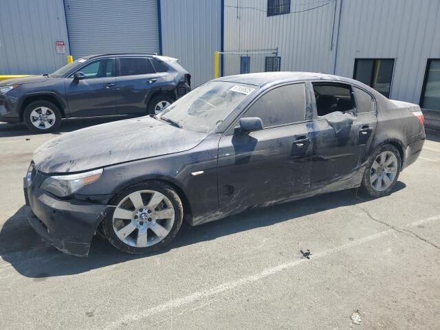 BMW 530i