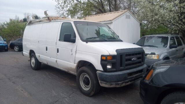 2013 FORD E-250