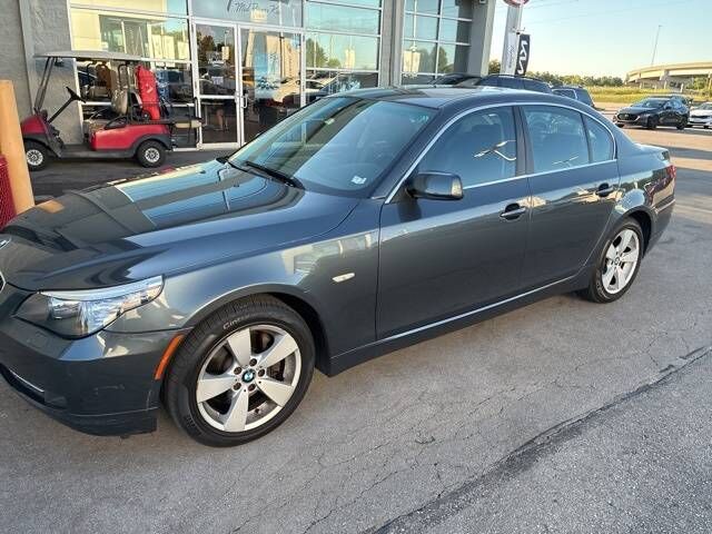 BMW 528xi