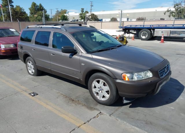Volvo XC70