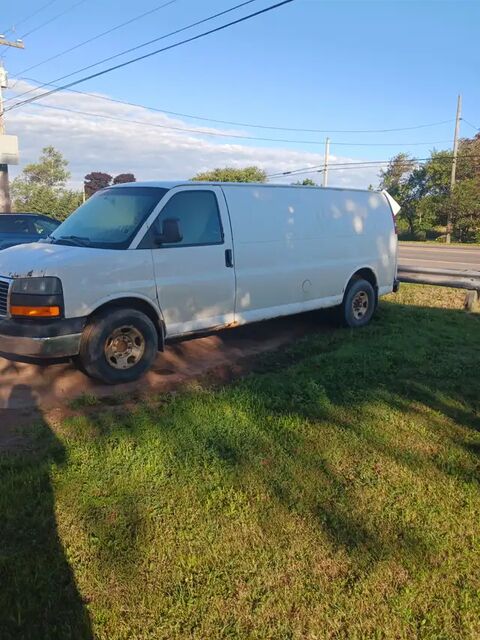 GMC Savana