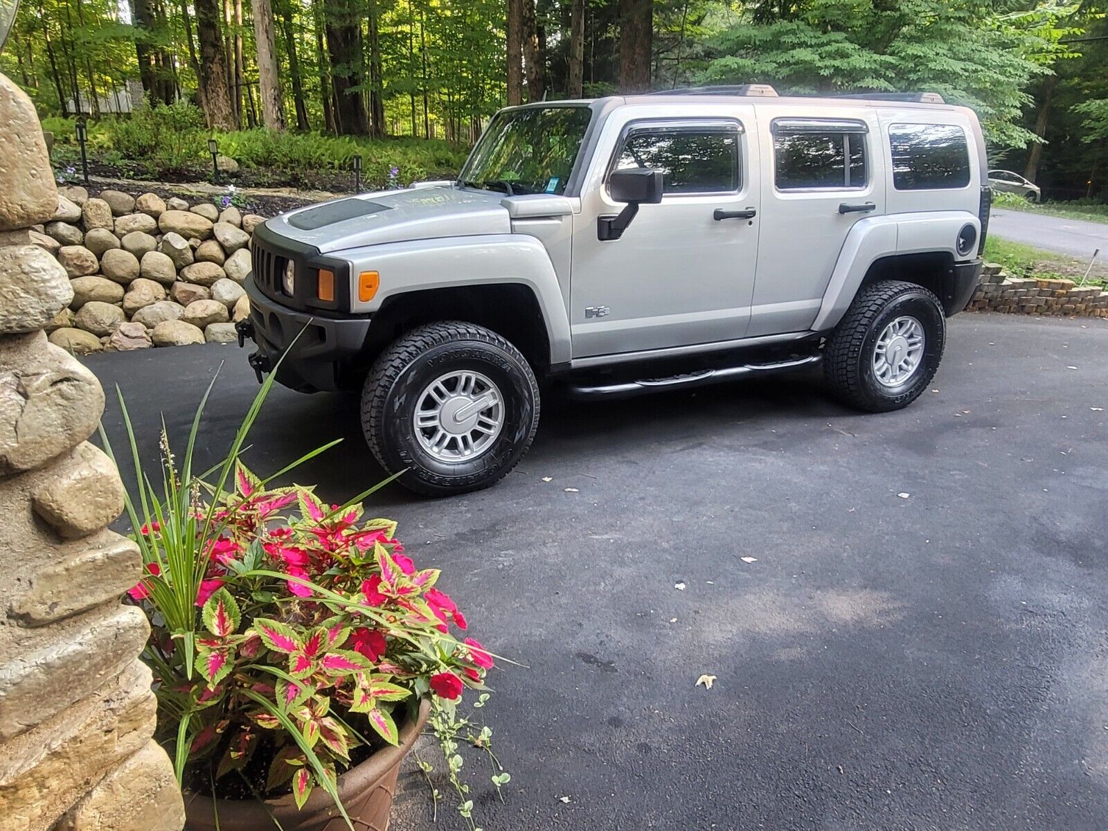 HUMMER H3