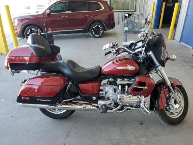 Honda GL1500CF (VALKYRIE INTERSTATE)
