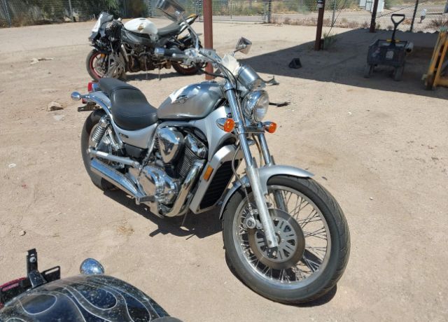 Suzuki VS800