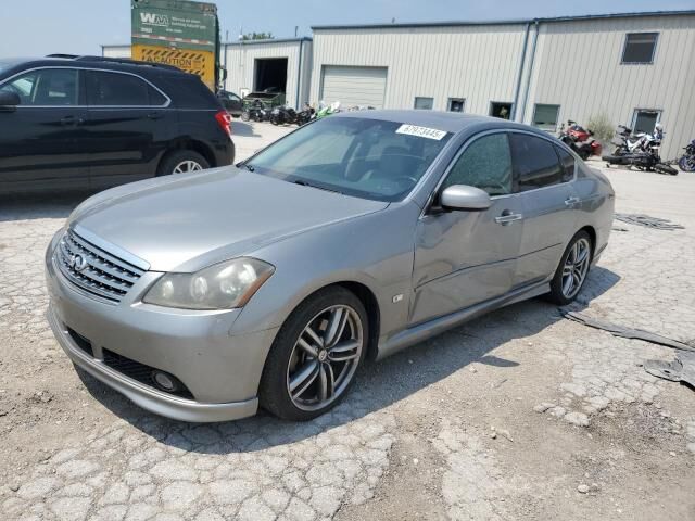 Infiniti M35