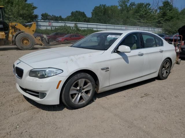 BMW 528xi