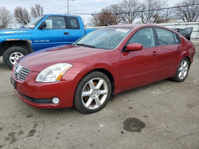 Nissan Maxima