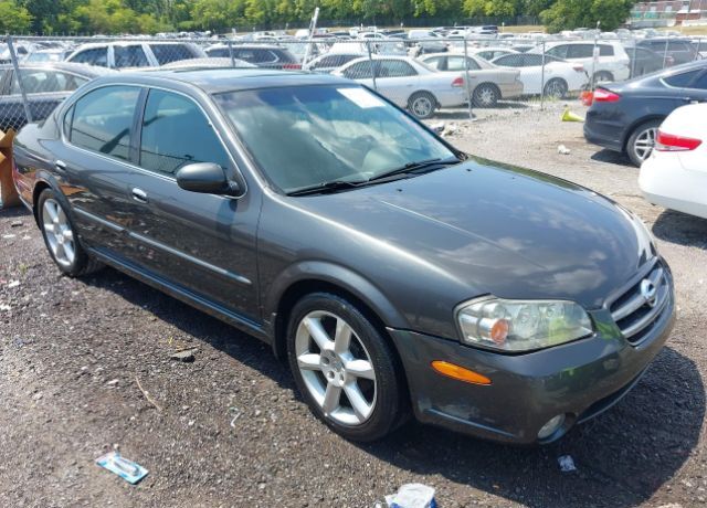 Nissan Maxima