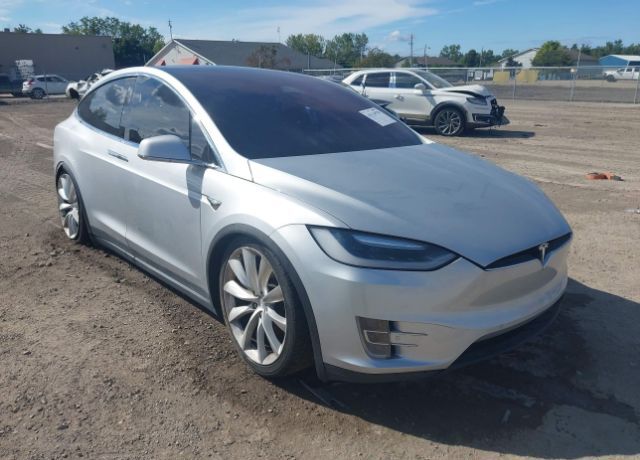 2017 TESLA Model X