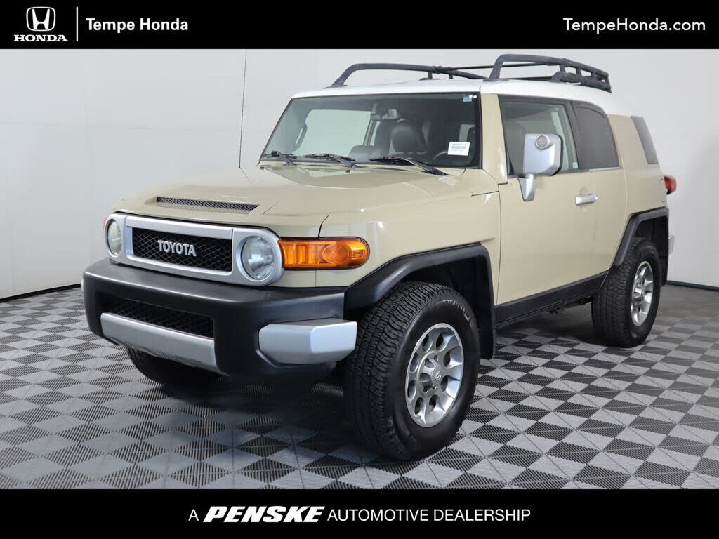 Toyota FJ Cruiser