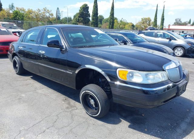 Lincoln Town Car