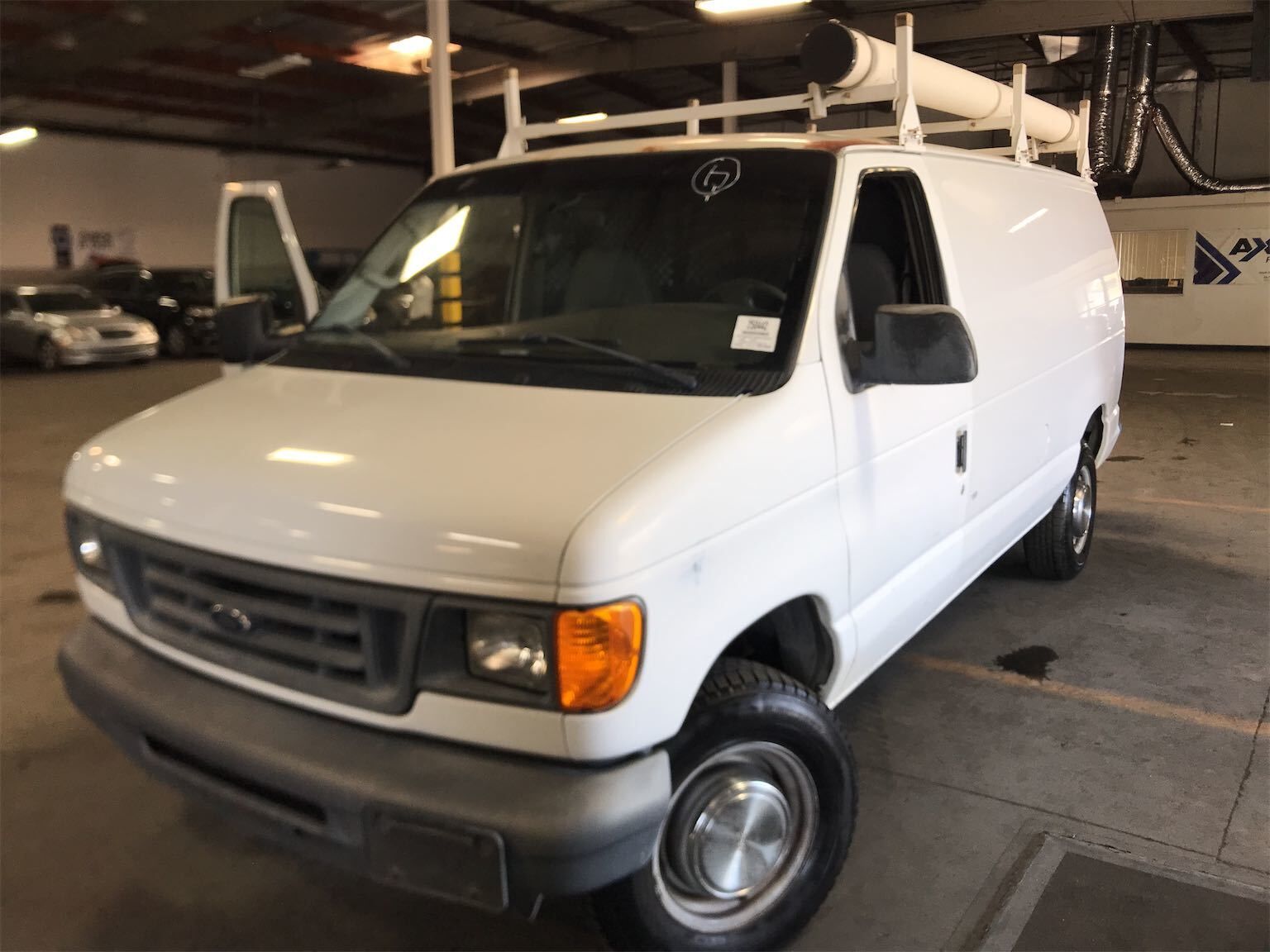 Ford E-250