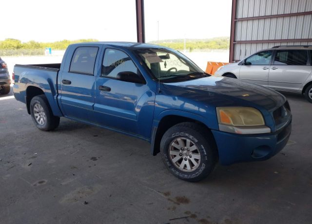 Mitsubishi Raider