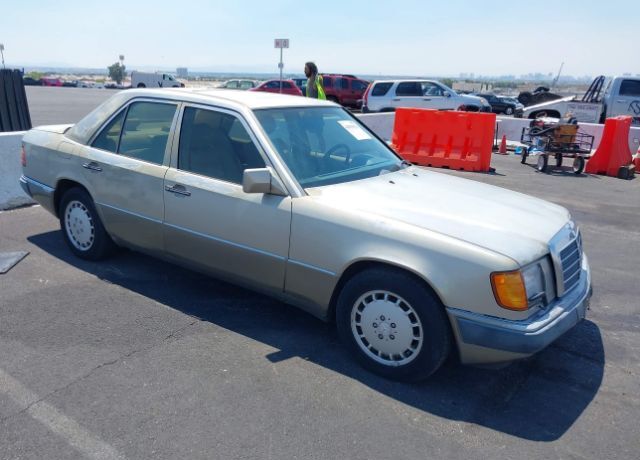 Mercedes-Benz 300