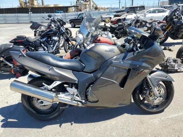 Honda CBR1100XX