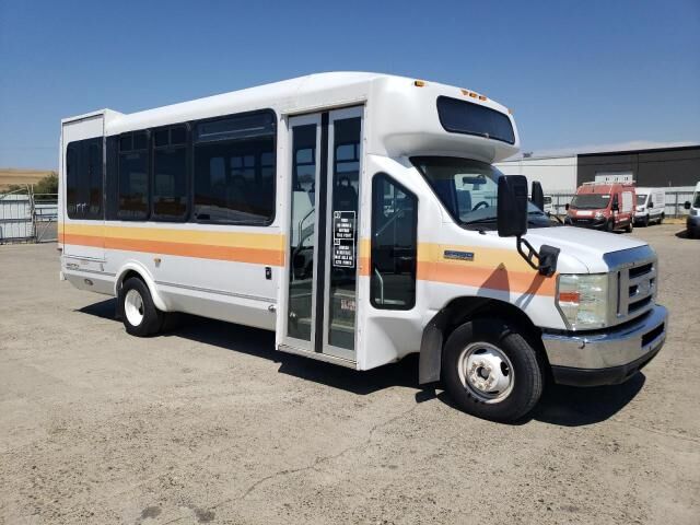 Ford E-450
