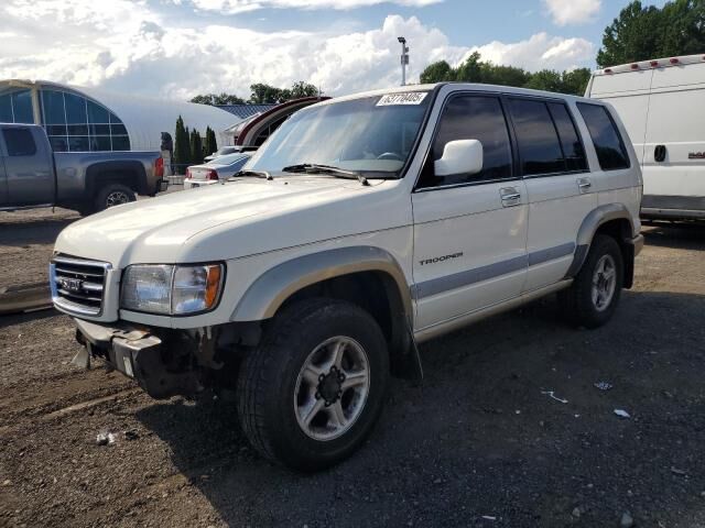Isuzu Trooper