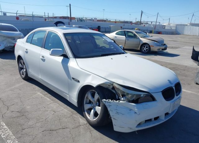BMW 525i