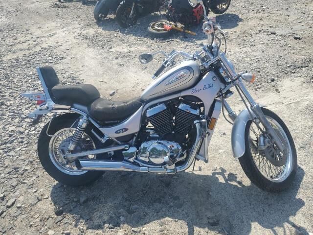 Suzuki VS800GLK