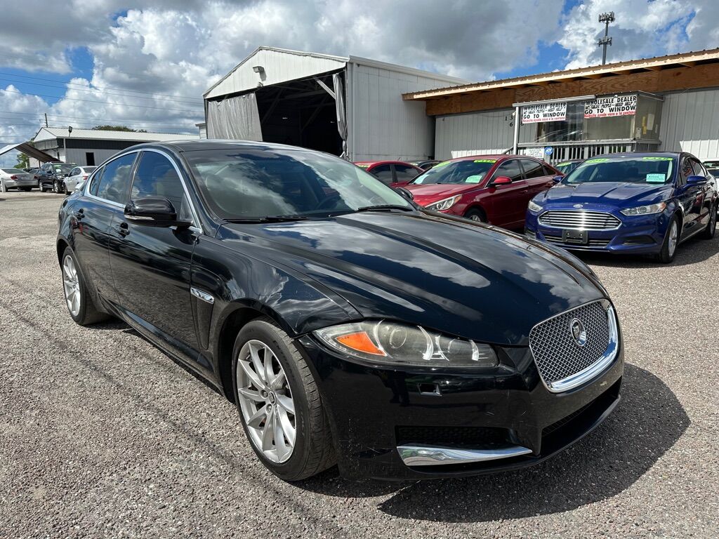 Jaguar XF
