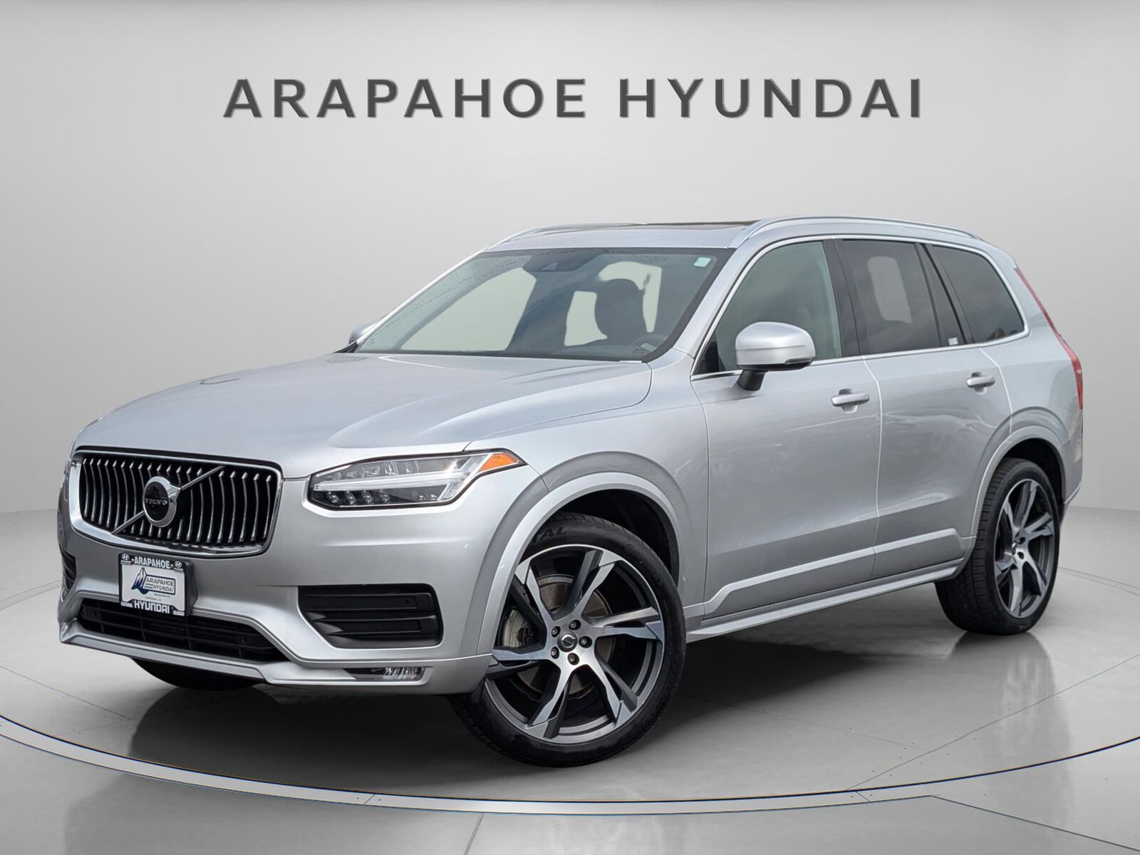 2022 VOLVO XC90