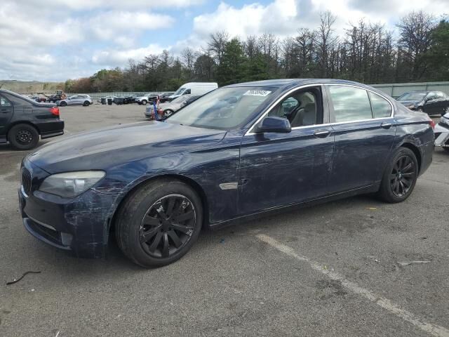BMW 750i