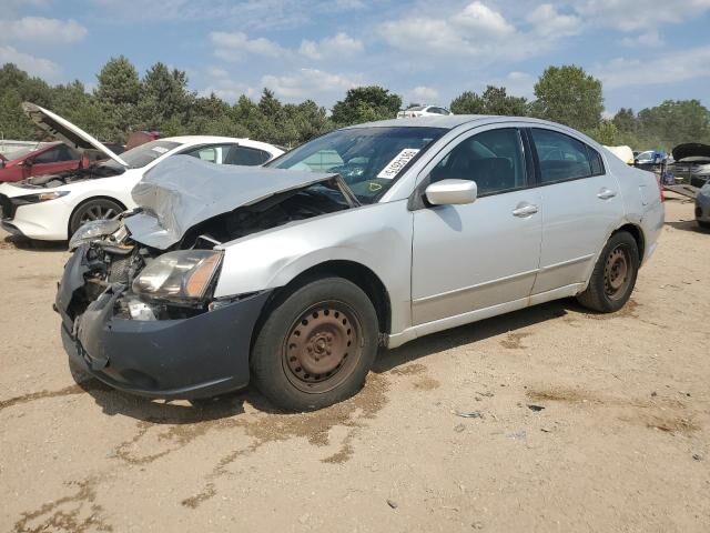 Mitsubishi Galant